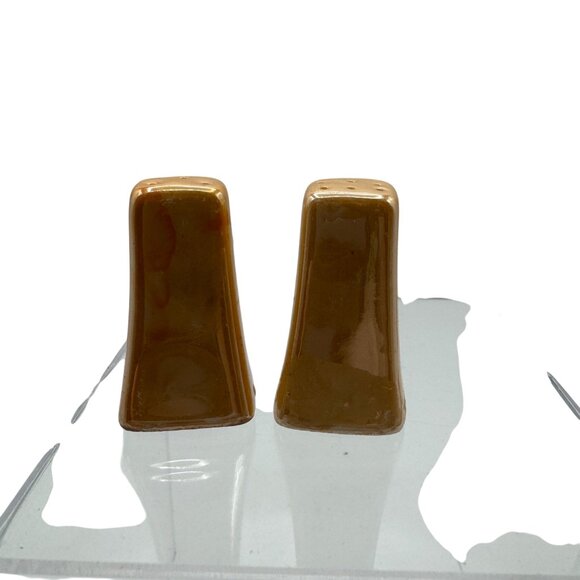 Vintage Ceramic Lusterware Salt & Pepper Shakers With Handpainted Floral - Picture 4 of 11